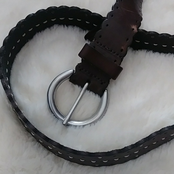 EDDIE BAUER BROWN, LEATHER BELT (39 INCHES LONG) - Picture 4 of 5